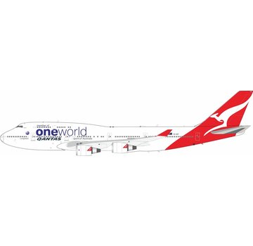 InFlight B747-400 QANTAS Oneworld VH-OEF 1:200 with stand