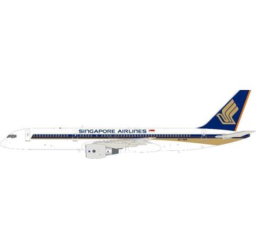 InFlight B757-200 Singapore Airlines 9V-SGN 1:200 with stand +preorder+