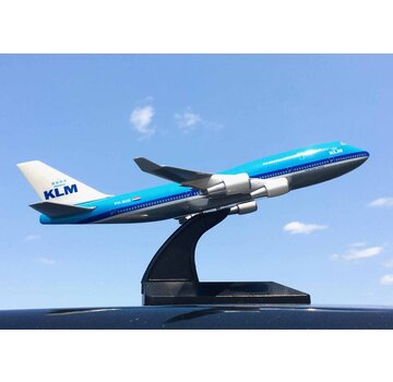 B747-400 KLM PH-SUD 1:200 with stand