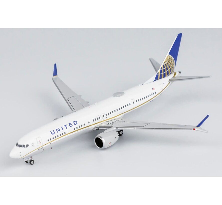 B737-9 MAX United Airlines 2010 livery N37508 1:400