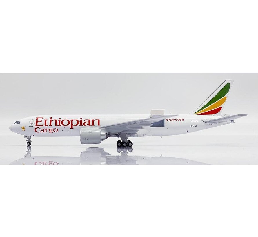 B777F Ethiopian Airlines Cargo ET-AWE 1:400 Interactive Series