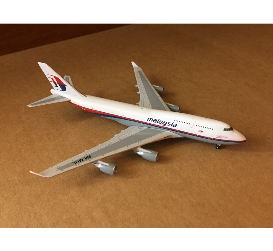 B747-400 Malaysian 9M-MHL 'Kuala Lumpur' 1:400 *Collection Sale