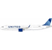 InFlight A321neo United Airlines 2019 livery 1:200 with stand