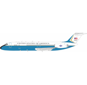 InFlight C-9A Nightingale US Air Force United States of America livery 1:200 with stand +New Arrival+