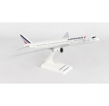 SkyMarks A350-900 Air France 1:200 with stand (no gear)