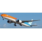 JC Wings B777-300ER KLM Orange Pride 2023 version PH-BVA 1:200 with stand JC +preorder+