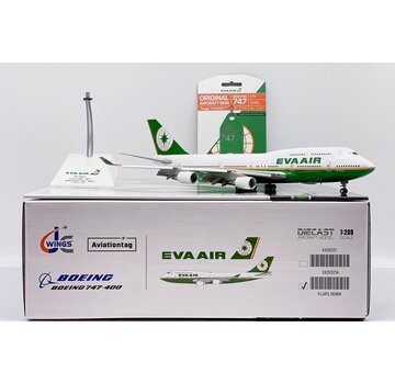 JC Wings B747-400 EVA Air B-16411 1:200 flaps down (with limited edition Aviationtag)