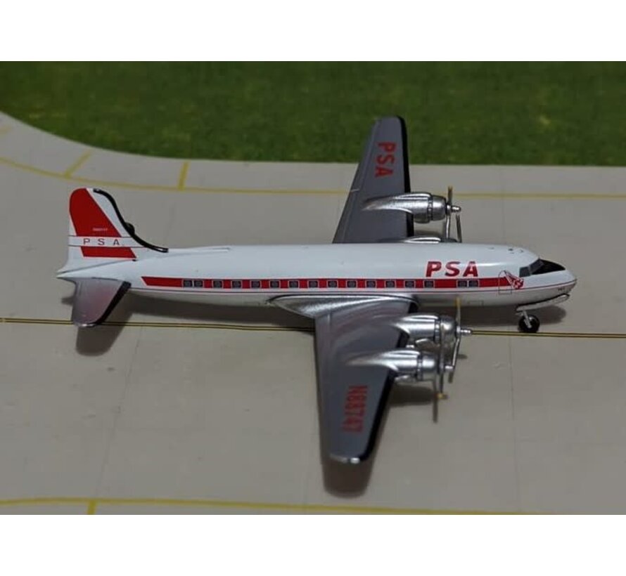 DC4 PSA Pacific Southwest red tail livery N88747 1:400