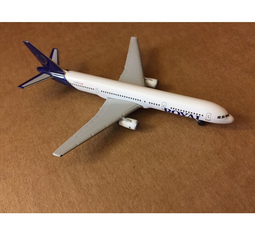 B757-200 Royal Airlines C-GRYK 1:500**Discontinued**