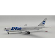AviaBoss B767-200ER UTair Aviation RA-73081 1:200