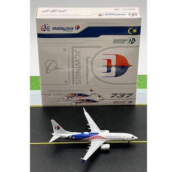 JC Wings B737-8 MAX Malaysia Airlines 9M-MVA 1:400