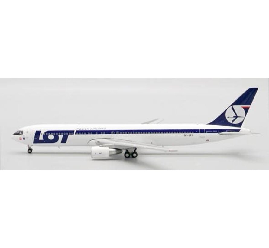B767-300ER LOT Polish Airlines SP-LPC (Belly Landing) 1:400