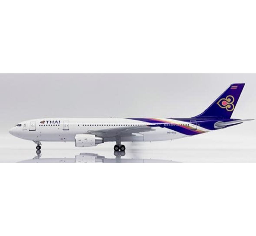 A300-600R Thai Airways 2005 livery Last Flight HS-TAZ 1:200 with stand