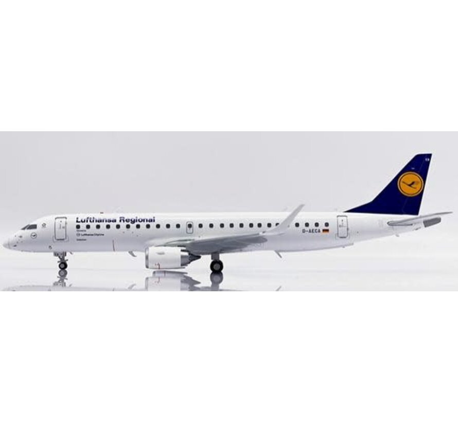 ERJ190LR Lufthansa Regional old livery D-AECA 1:200 with stand *Pre-Order