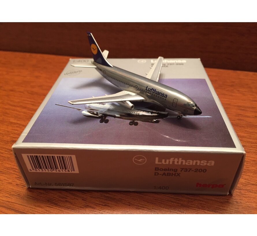B737-200 Lufthansa D-ABHX 'experimental' polished livery 1:400**Discontinued**