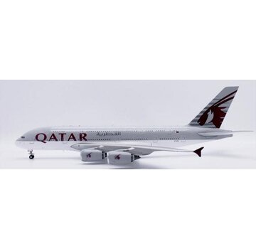 JC Wings A380-800 Qatar Airways A7-APG 1:200 with stand (3rd release) +pre-order+