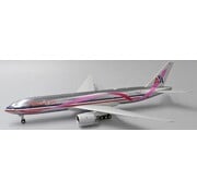 JC Wings B777-200ER American Airlines Pink Ribbon 1:200 N759AN polished with stand