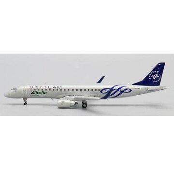 JC Wings ERJ190STD Alitalia Cityliner Skyteam livery EI-RND 1:400