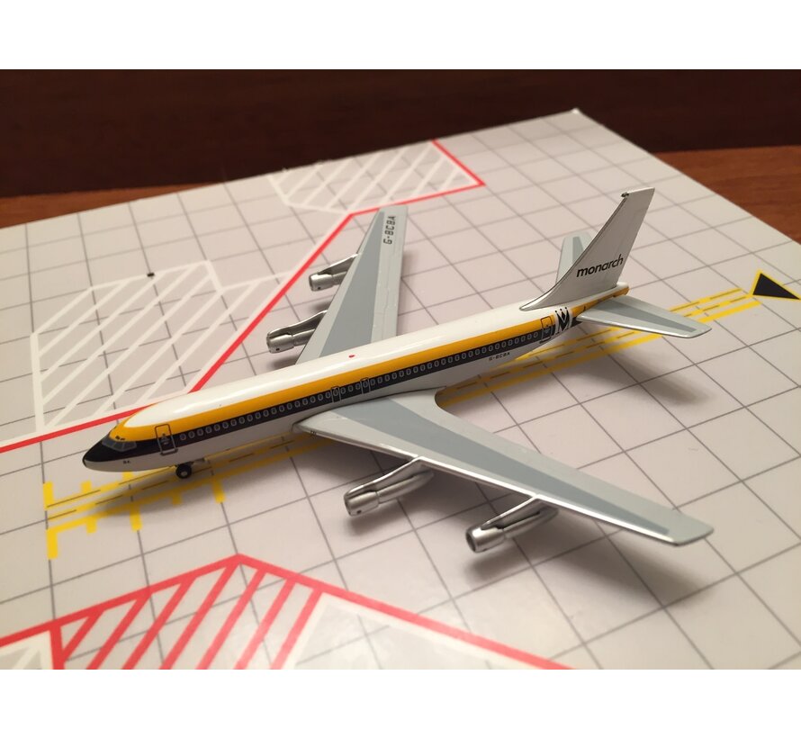 B720-023 Monarch G-BCBA 1:400 *Collection Sale (BROKEN TAIL)