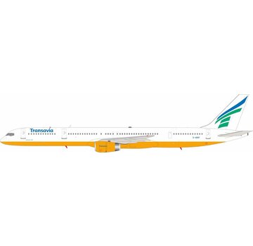 InFlight B757-300 Transavia Airlines Monarch hybrid D-ABOF 1:200 with stand