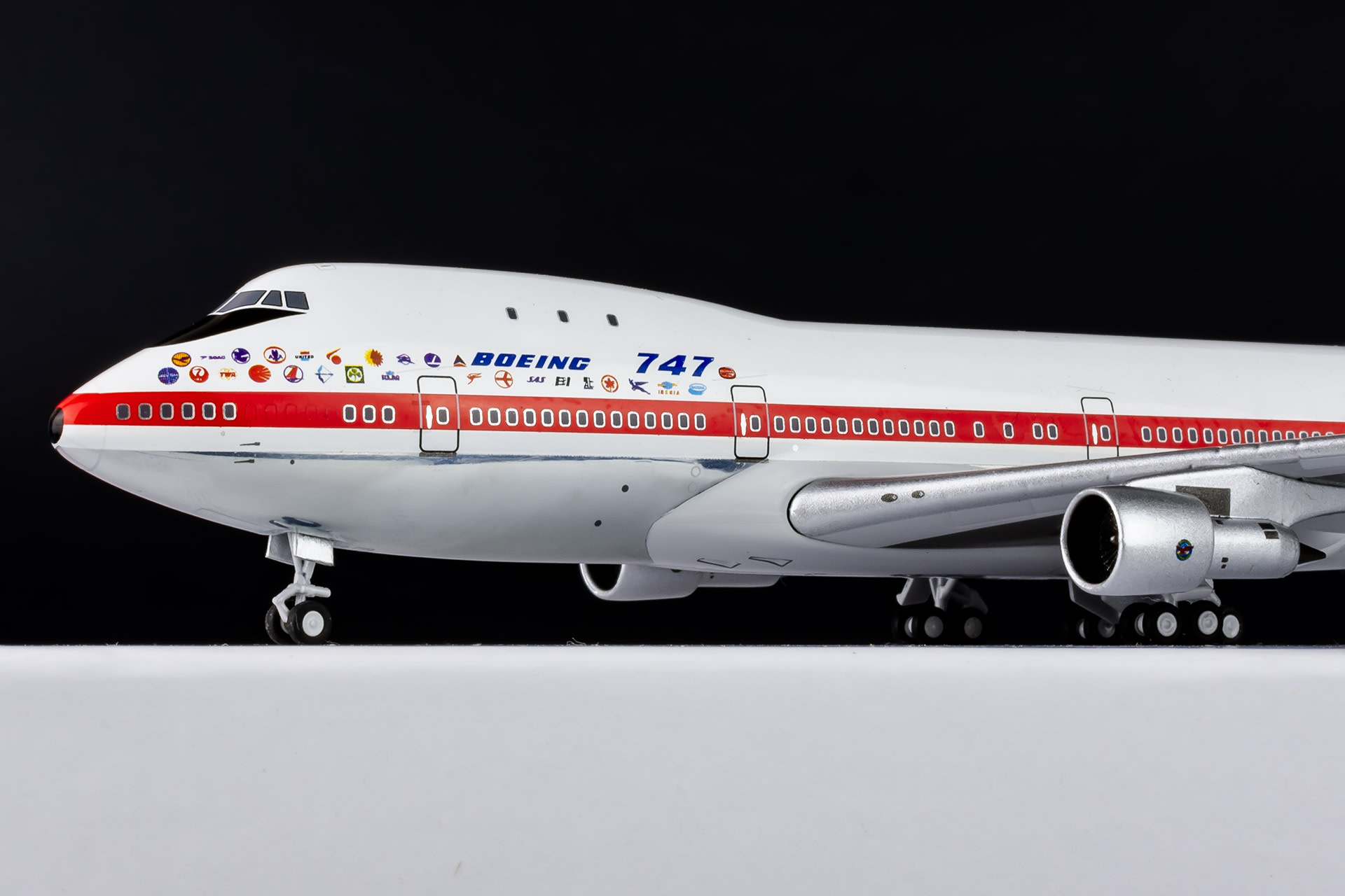 NG Lite 1:400 B747-100 N7470 ハウスカラー B747-100 Boeing house colours N7470 first flight 55 years 1:400 +