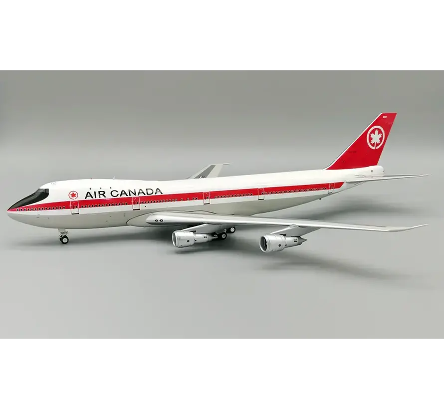 B747-100 Air Canada delivery black nose CF-TOB 1:200 with stand