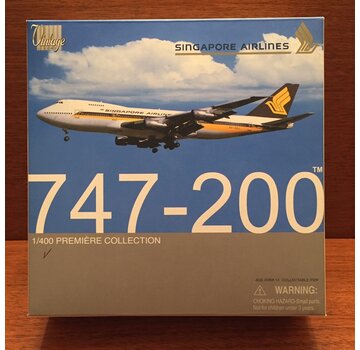 Dragon B747-200 Singapore 9V-SQJ 1980's livery 1:400 *Collection Sale
