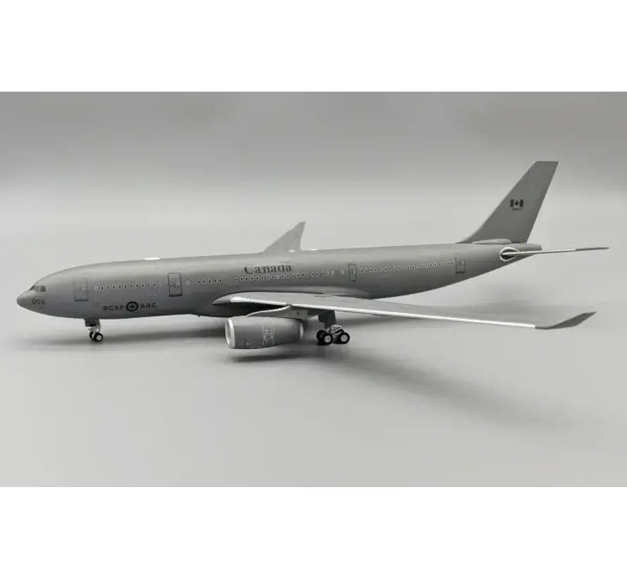 CC330 A330-200 Royal Canadian Air Force RCAF 330003 Government of Canada grey 1:200 *NEW ARRIVAL