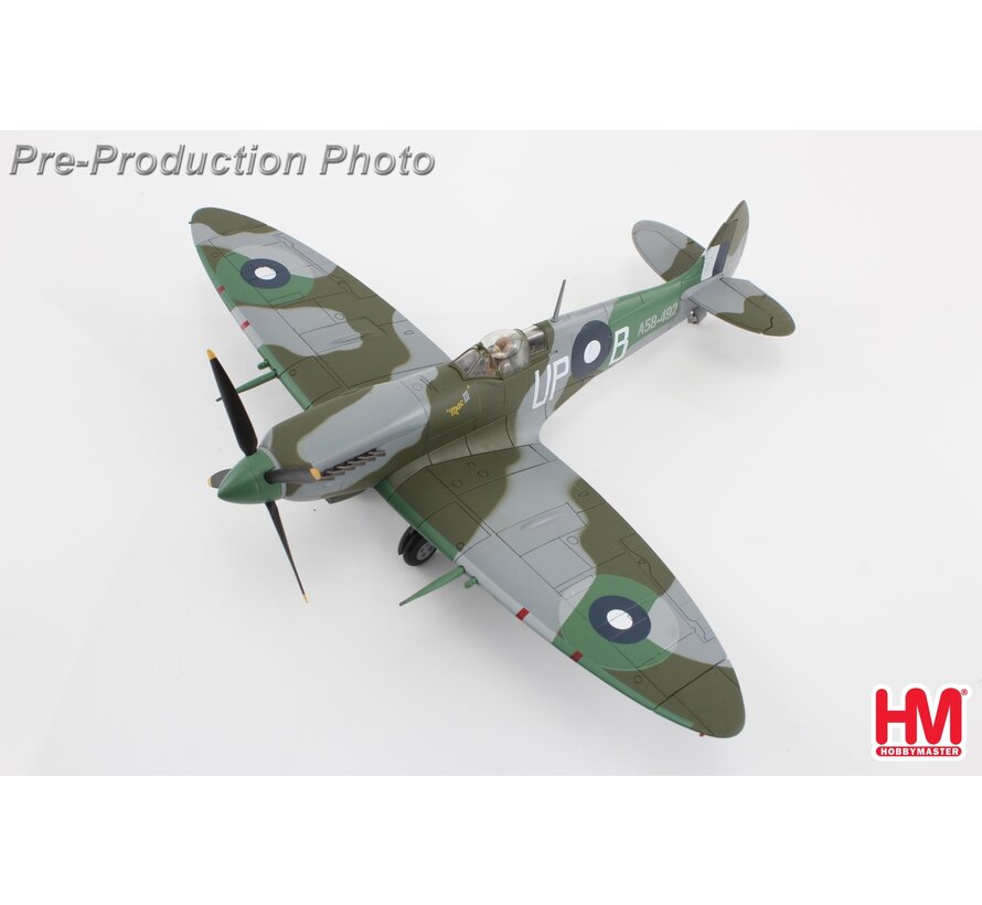 Spitfire MK.VIII "Mac III" UP-B/A58-492, RAAF 1:48