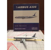 Phoenix Diecast A320 Air France F-GFKJ Retro 1:400 *Collection Sale