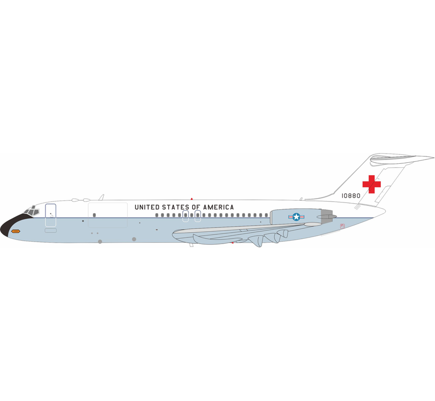 C-9A (DC9) Nightingale US Air Force MEDEVAC red cross 71-0880 1:200 with stand  +New Arrival+