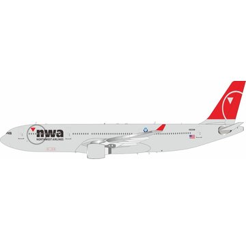 InFlight A330-300 Northwest Airlines NWA final livery N806NW 1:200 with stand +New arrival+