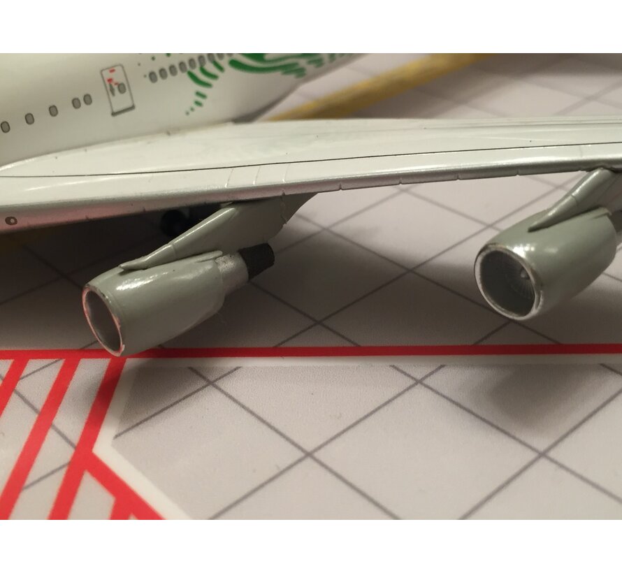 B747-400 Lufthansa D-ABVK 'Expo2000 Hannover' 1:400 *Collection Sale