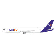 Gemini Jets B767-300ERF Fedex Express revised livery N144FE 1:200 with stand (4th) +NEW ARRIVAL+