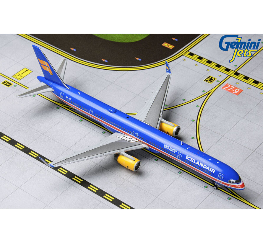 B757-300W Icelandair 100 Years TF-ISX 1:400 **Collection sale