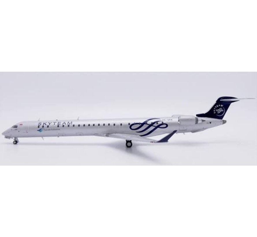 CRJ1000ER Garuda Indonesia Skyteam livery PK-GRA 1:200 +New Mould+  +Pre-order+