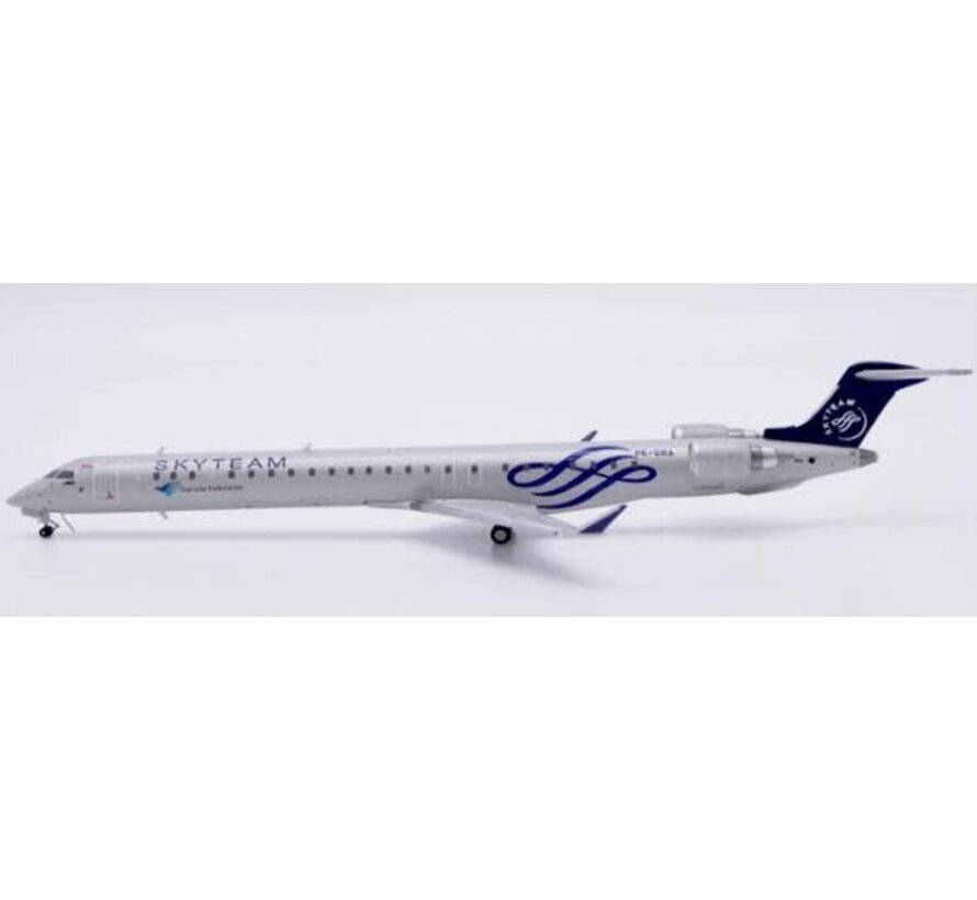 CRJ1000ER Garuda Indonesia Skyteam PK-RA 1:400 +New arrival+