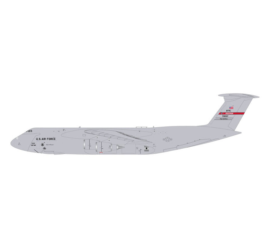C-5M U.S. Air Force 87-0037 Westover AFB 1:200 +NEW ARRIVAL+