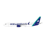 Phoenix Diecast B737-9 Max Icelandair green tail TF-ICB 1:400 +Restock+