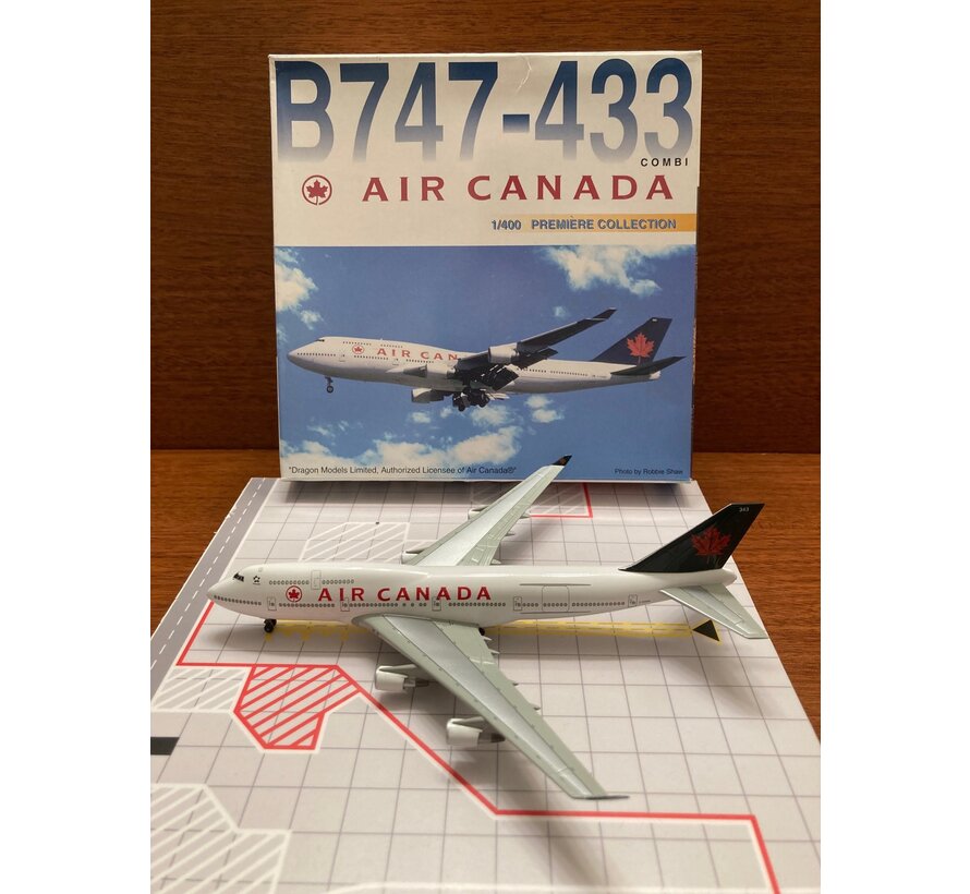 B747-400 Air Canada C-GAGN 'Green Tail' 1:400 *Collection Sale