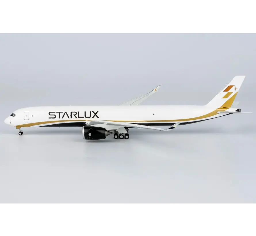 A350F Starlux (no registration) 1:400 +New Mould+ +pre-order+