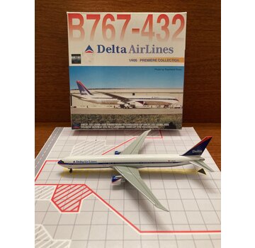 Dragon B767-400 Delta N826MH Interim colours 1:400 *Collection sale