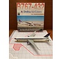 B767-400 Delta N826MH Interim colours 1:400 *Collection sale