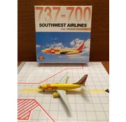 Dragon B737-700 Southwest N781WN 'New Mexico One' 1:400**Collection sale