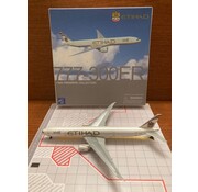 Dragon B777-300ER Etihad N6018N 1:400**Collection sale