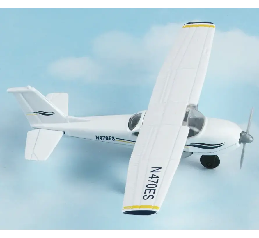 Cessna 172 (Blue & White) with connectable runway