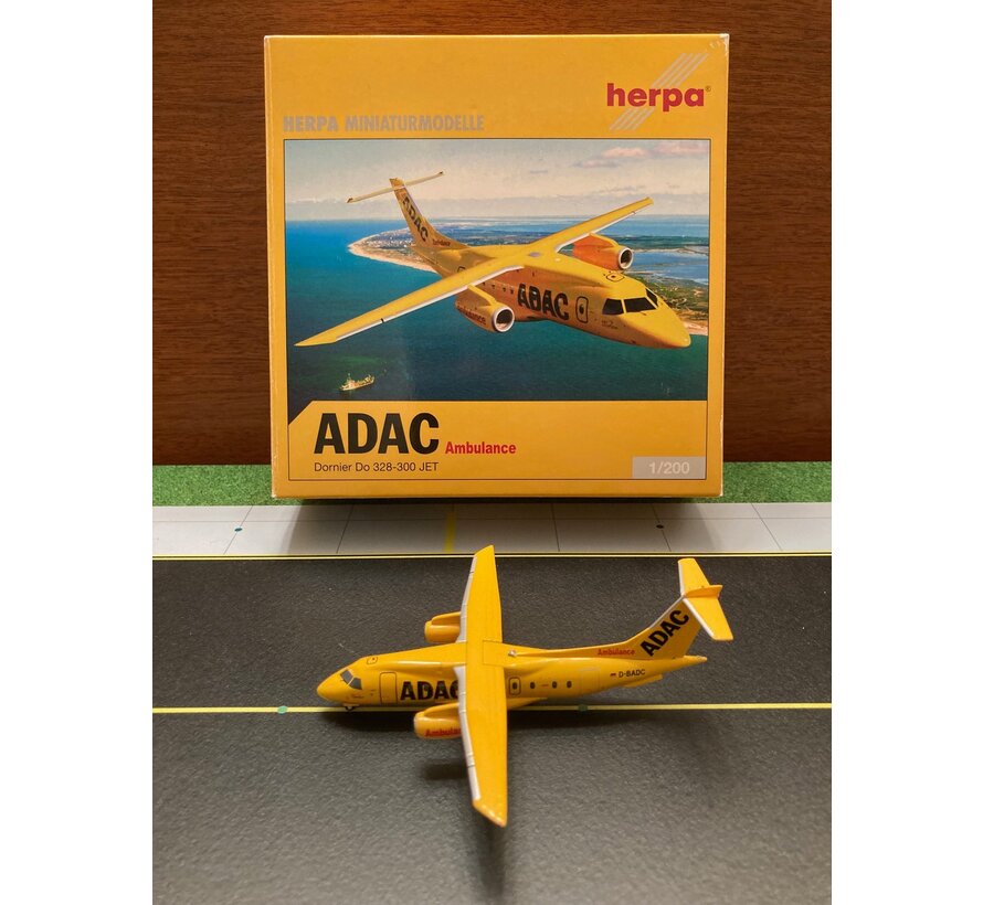 Dornier Do328-300 Jet ADAC Ambulance 1:200**Collection sale