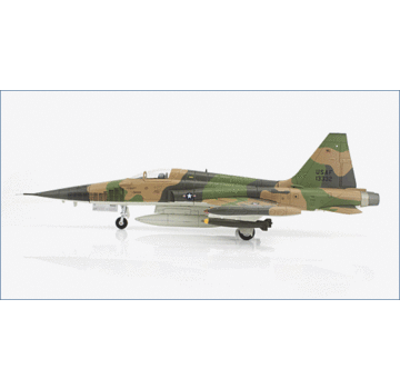 Hobby Master F5C Skoshi Tiger 10th Fighter Commando Squadron USAF 64-13332 Bien Hoa AFB 1965 1:72 +pre-order+