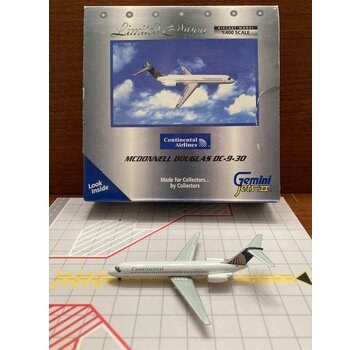 Gemini Jets DC9- 32 Continental N16521 1:400**Collection sale