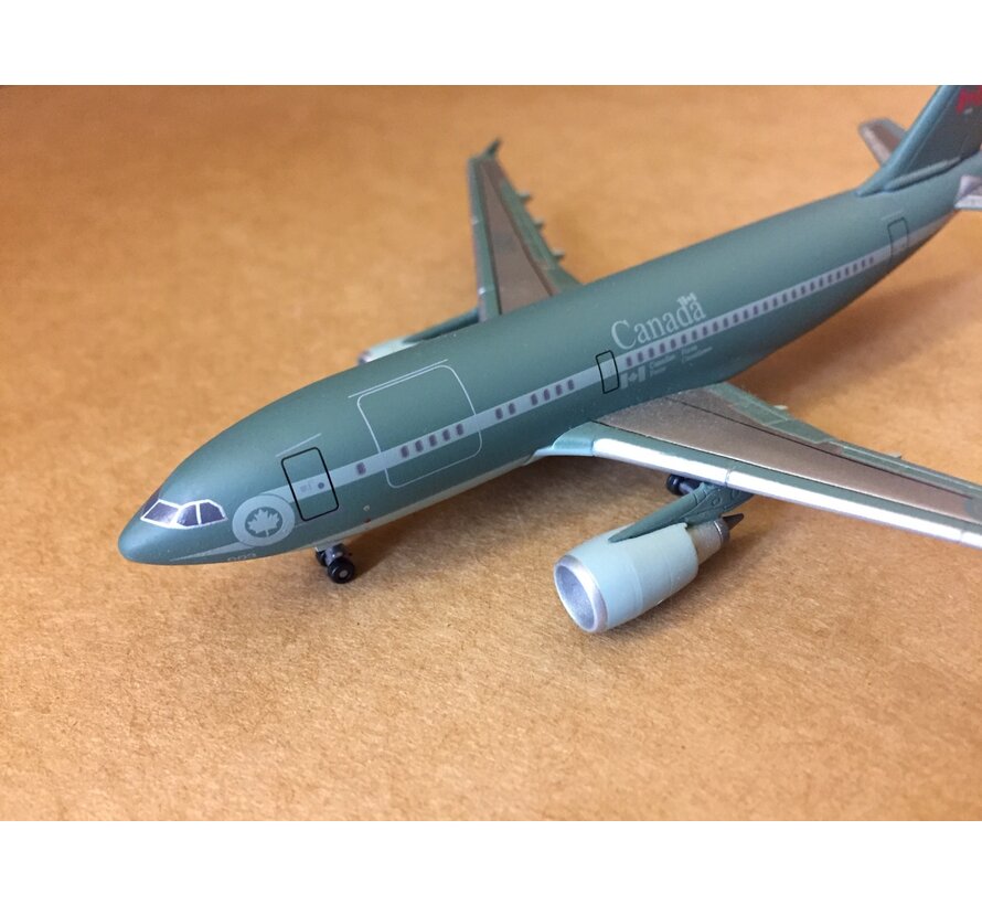 CC-150 / A310-300F Polaris  CAF Canadian Forces 1:400**Collection sale